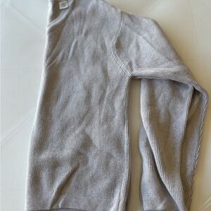Women’s Gray Sweater